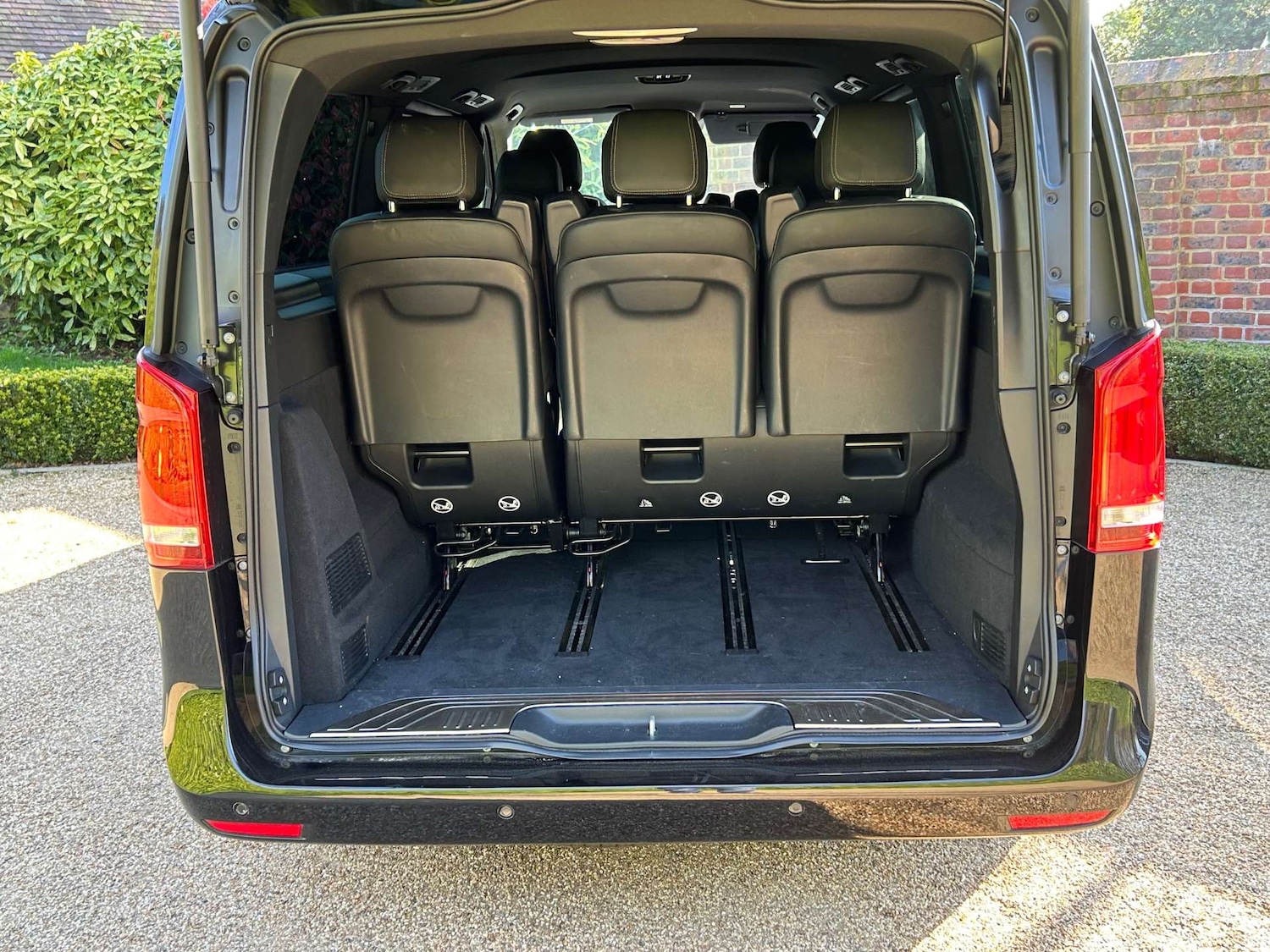 Used Mercedes-Benz V-Class 2020 for sale - 77961740: Photo 6