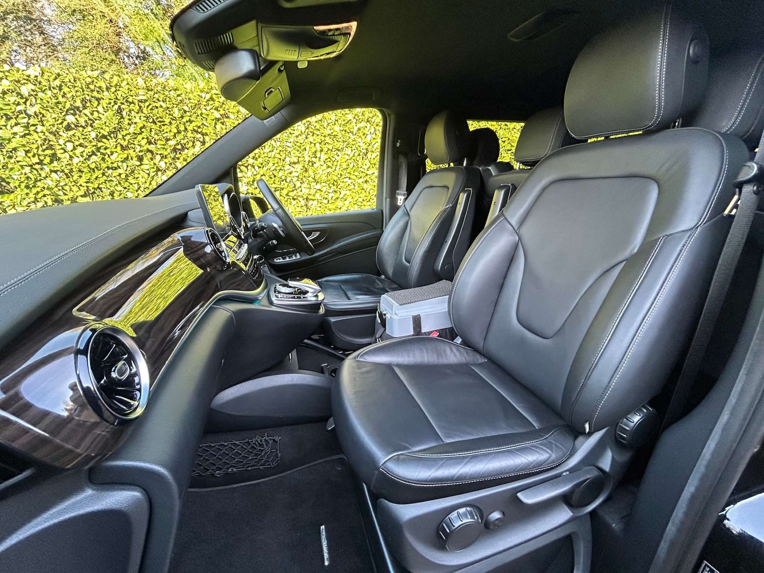 Used Mercedes-Benz V-Class 2020 for sale - 77961740: Photo 7