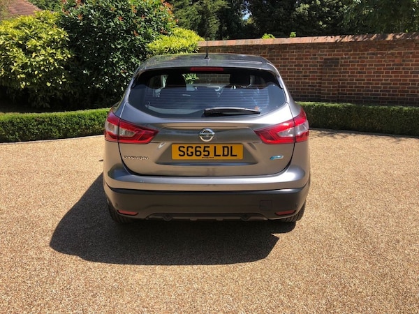 Used Nissan Qashqai 2015 for sale - 75128616: Photo 5