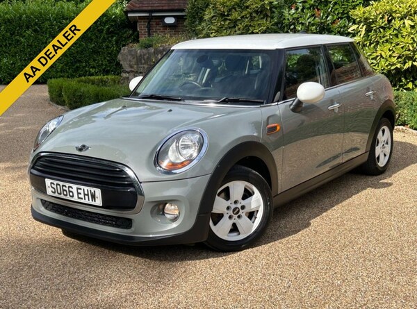 Used MINI Hatch 2017 for sale - 75073382: Photo 1