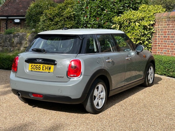 Used MINI Hatch 2017 for sale - 75073382: Photo 2