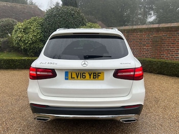 Used Mercedes-Benz GLC 2016 for sale - 77209980: Photo