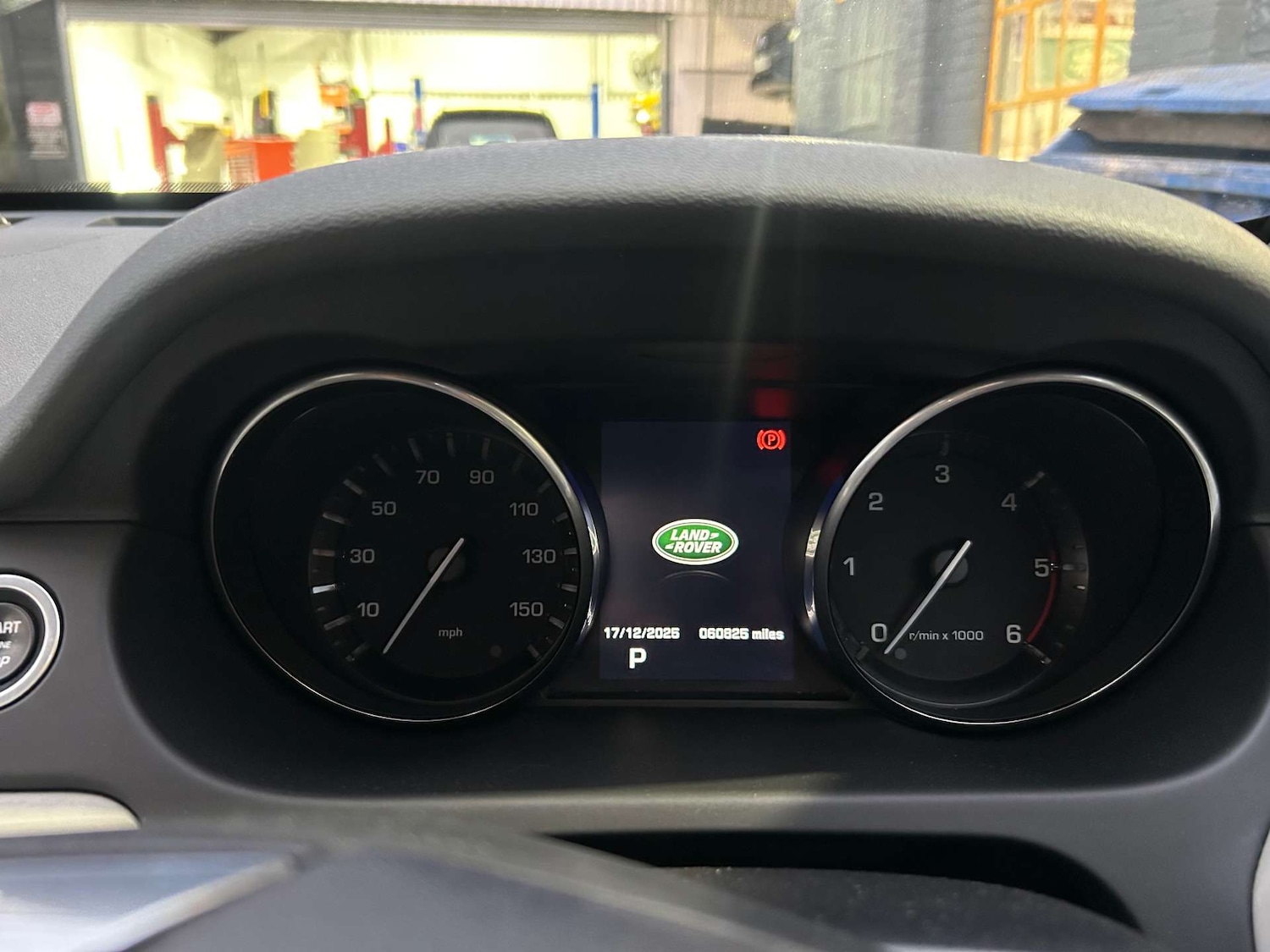 Used Land Rover Discovery Sport 2016 for sale - 77086218: Photo 11