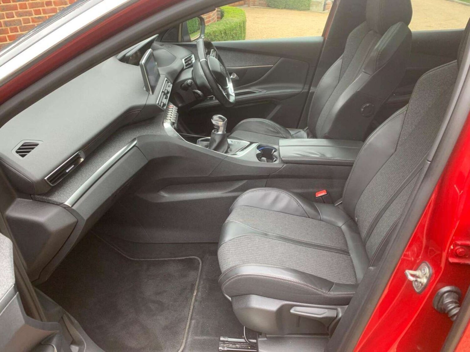 Used Peugeot 3008 2017 for sale - 77086191: Photo 19