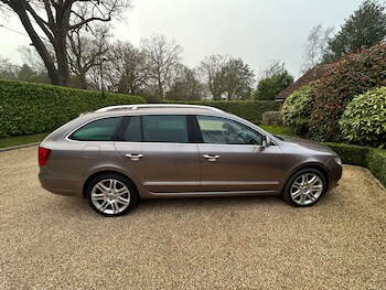 Used Skoda Superb 2011 for sale - 78443557: Photo