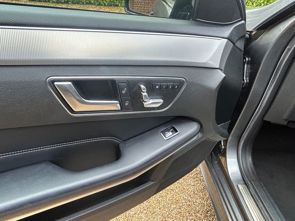 Used Mercedes-Benz E Class 2016 for sale - 76632355: Photo 17