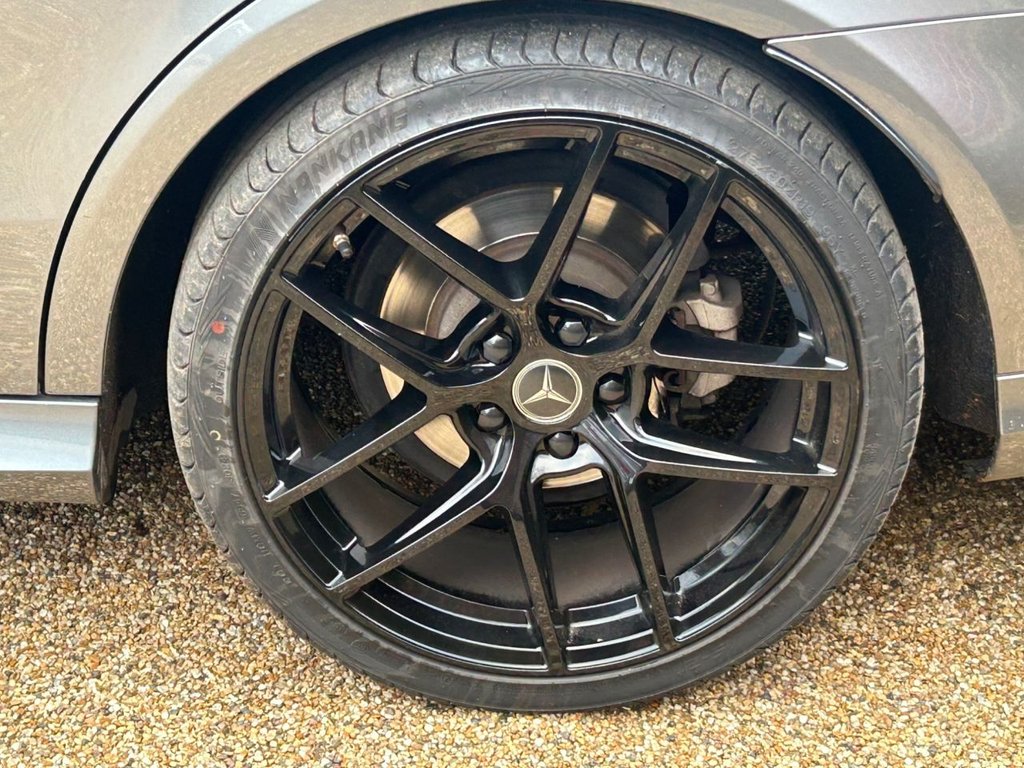 Used Mercedes-Benz E Class 2016 for sale - 76632355: Photo 32