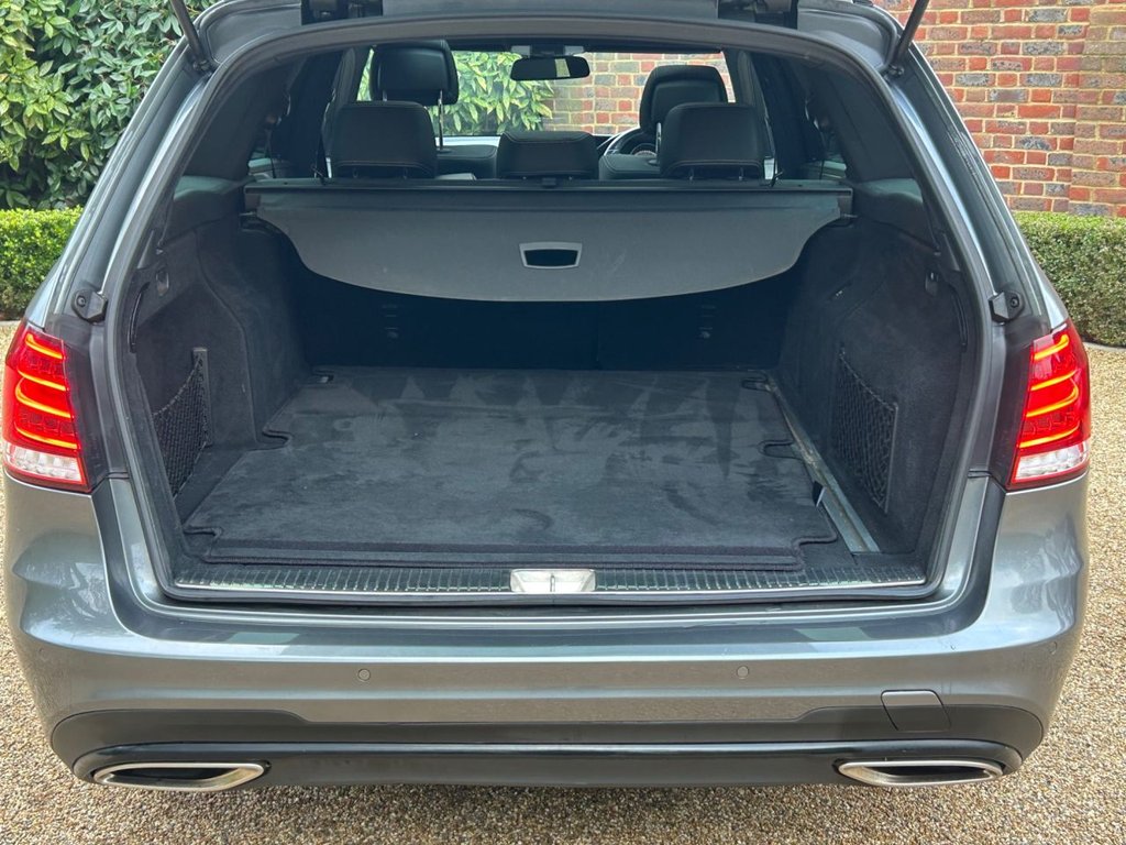 Used Mercedes-Benz E Class 2016 for sale - 76632355: Photo 7