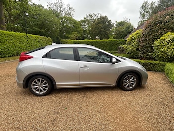 Used Honda Civic 2012 for sale - 78627527: Photo
