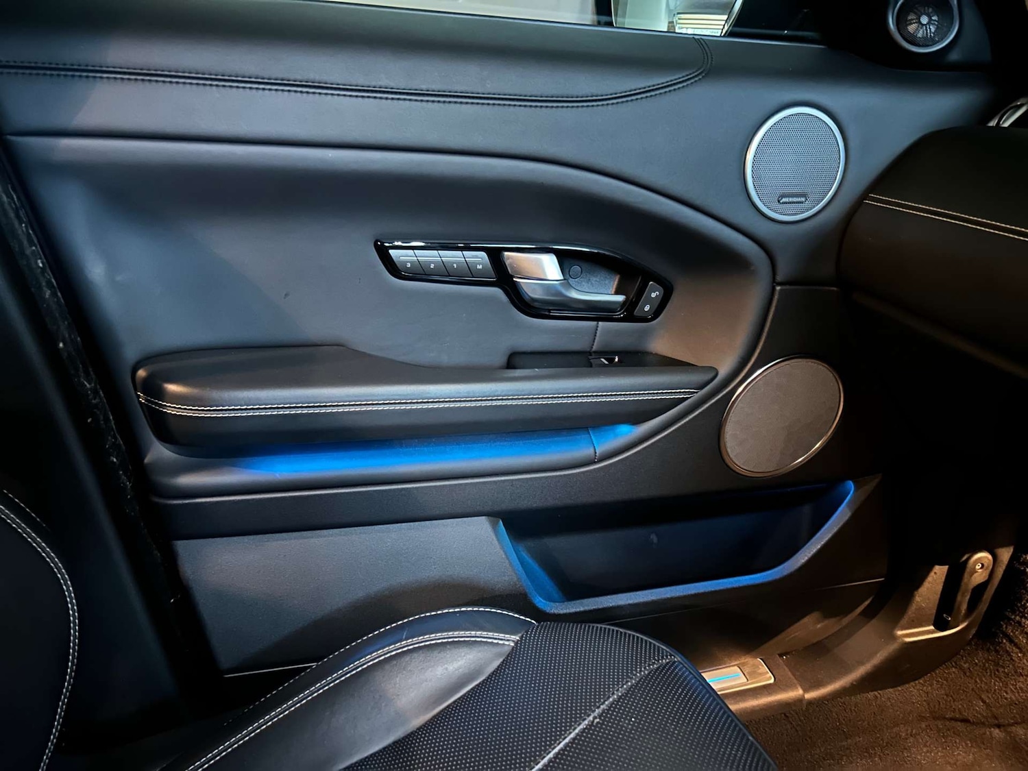 Used Land Rover Range Rover Evoque 2018 for sale - 77086232: Photo 22