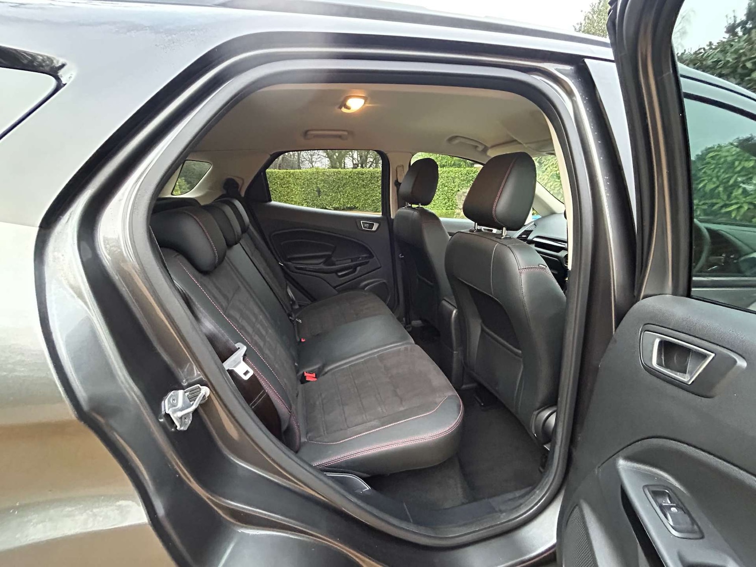 Used Ford Ecosport 2018 for sale - 77323463: Photo 16