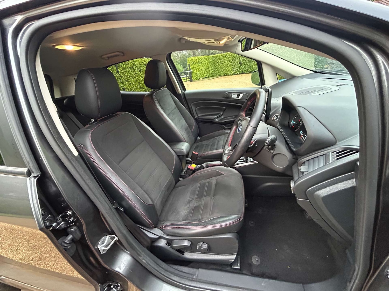 Used Ford Ecosport 2018 for sale - 77323463: Photo 17