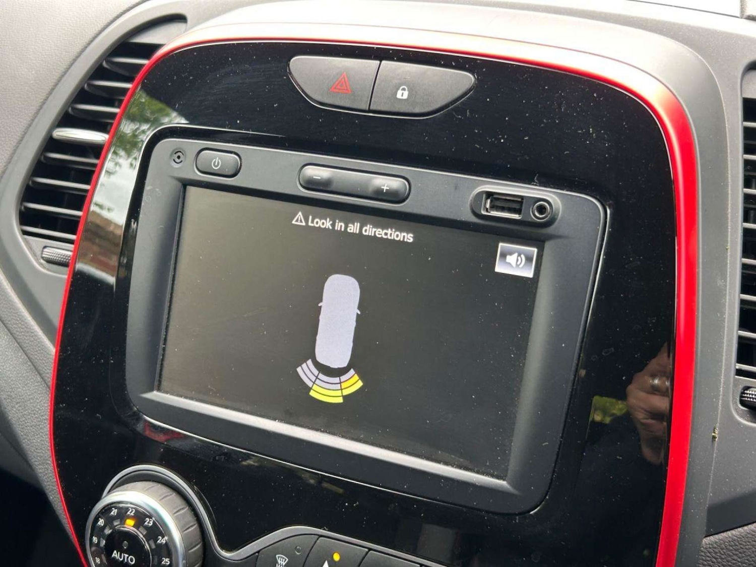 Used Renault Captur 2020 for sale - 77159483: Photo 27