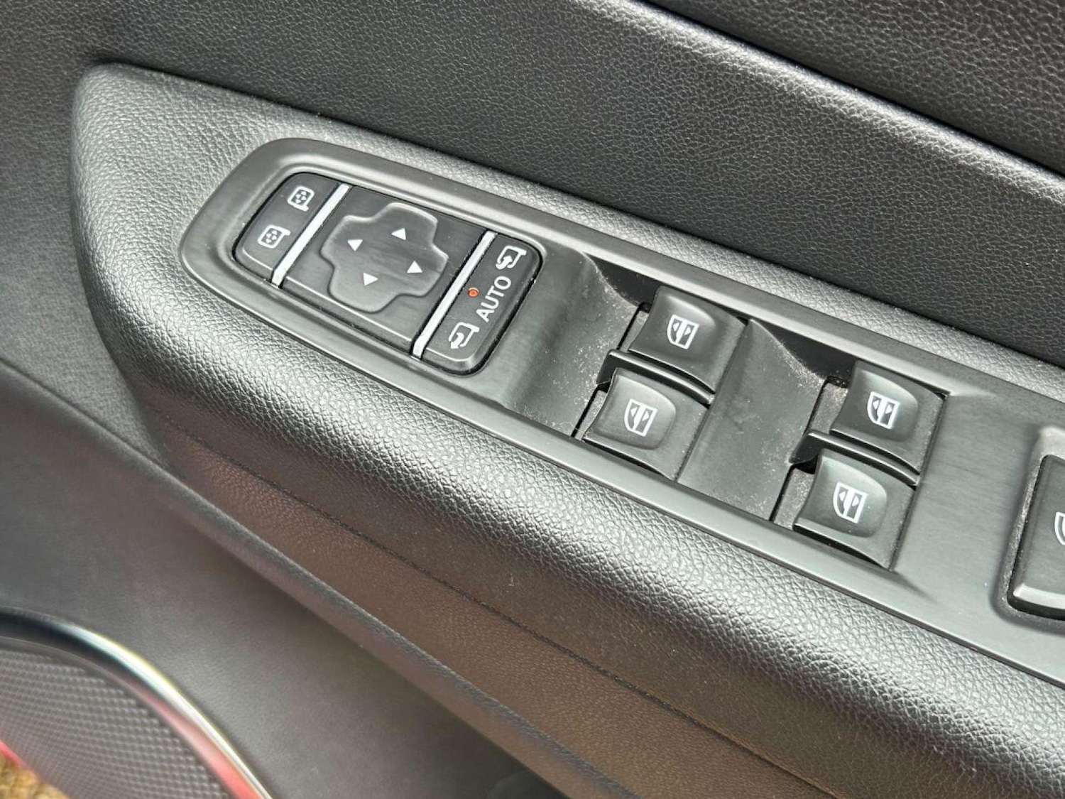 Used Renault Captur 2020 for sale - 77159483: Photo 32