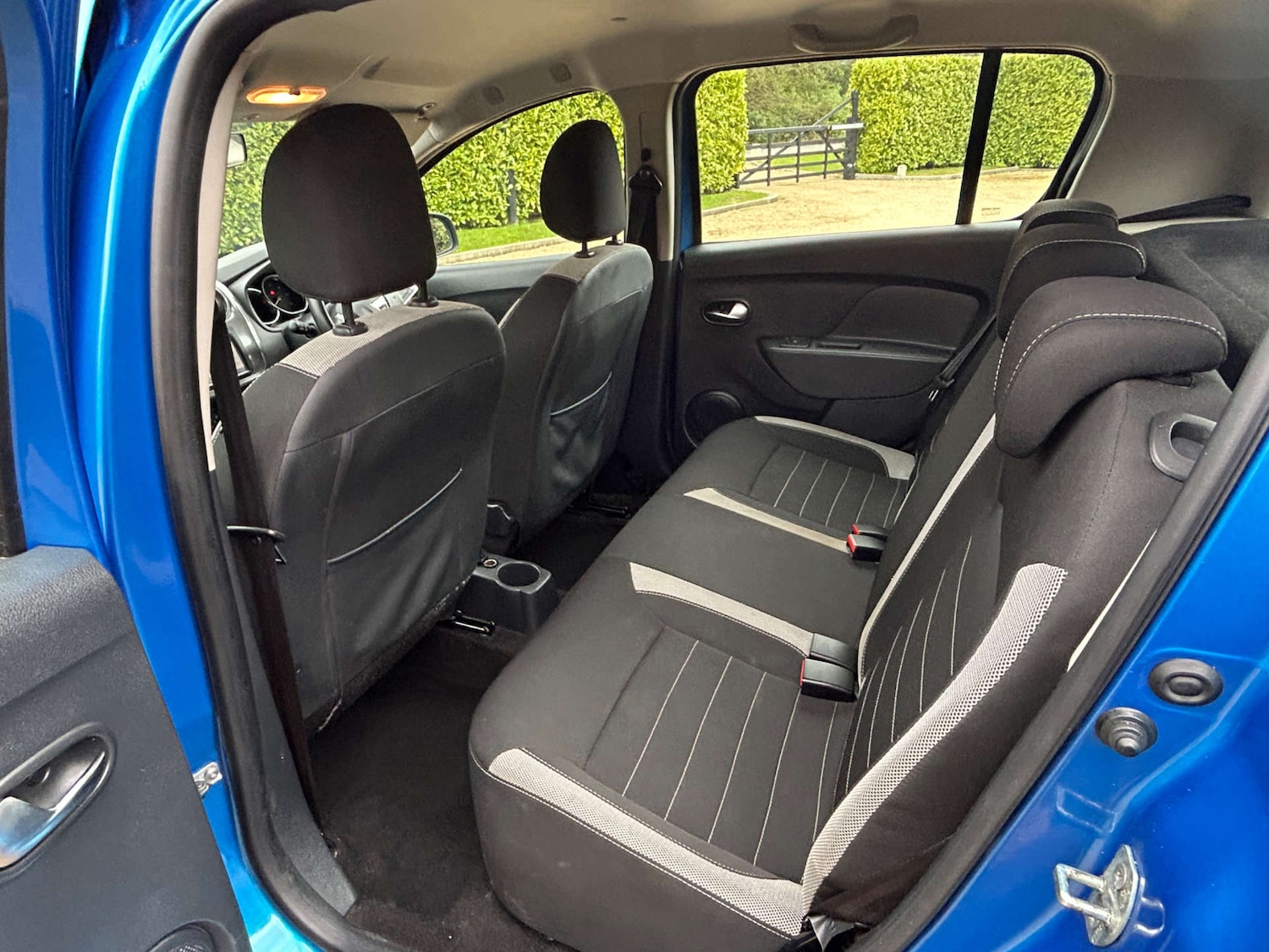 Used Dacia Sandero 2018 for sale - 77591955: Photo 11