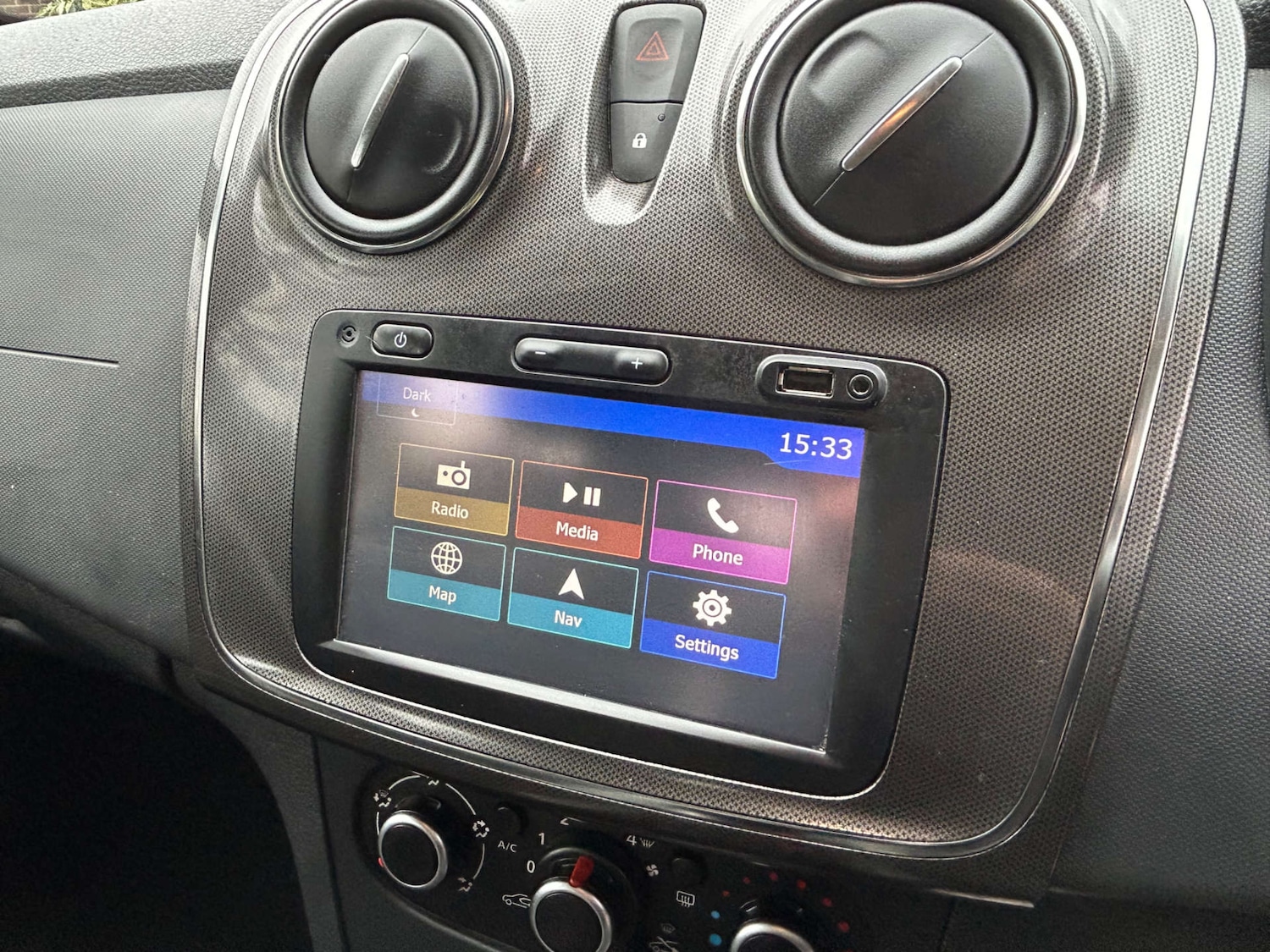 Used Dacia Sandero 2018 for sale - 77591955: Photo 15