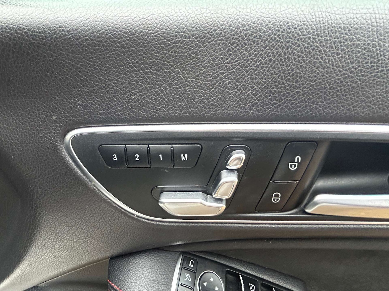 Used Mercedes-Benz CLA 2018 for sale - 77129040: Photo 11