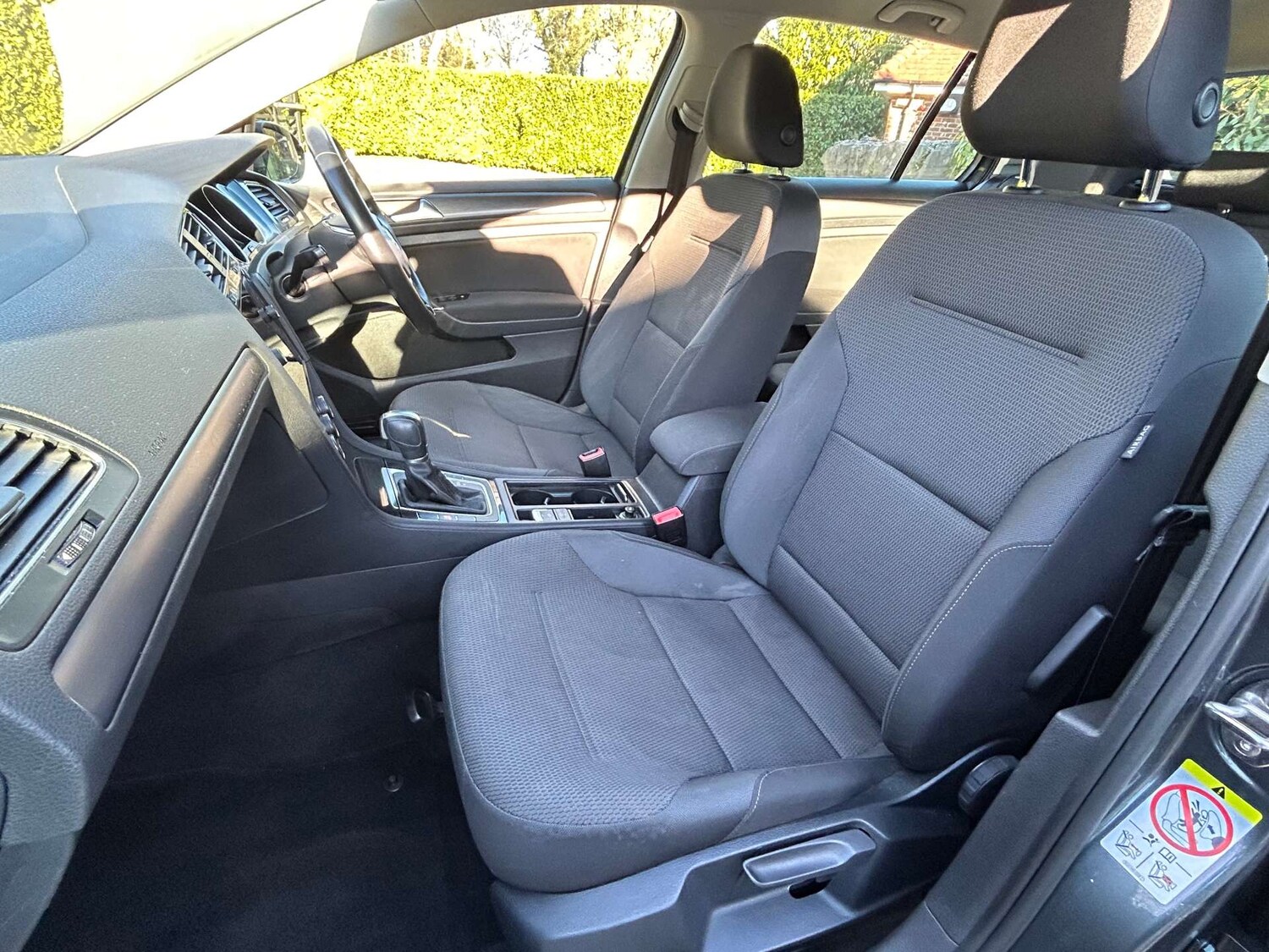 Used Volkswagen Golf 2018 for sale - 77086225: Photo 20