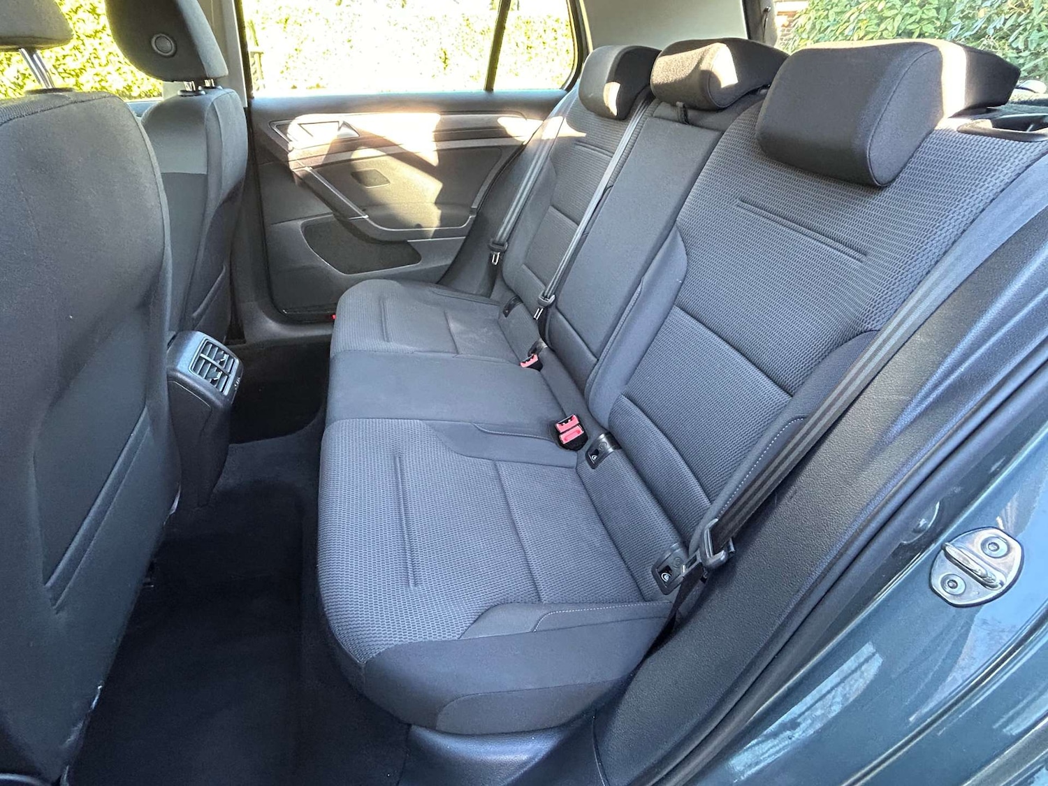 Used Volkswagen Golf 2018 for sale - 77086225: Photo 21