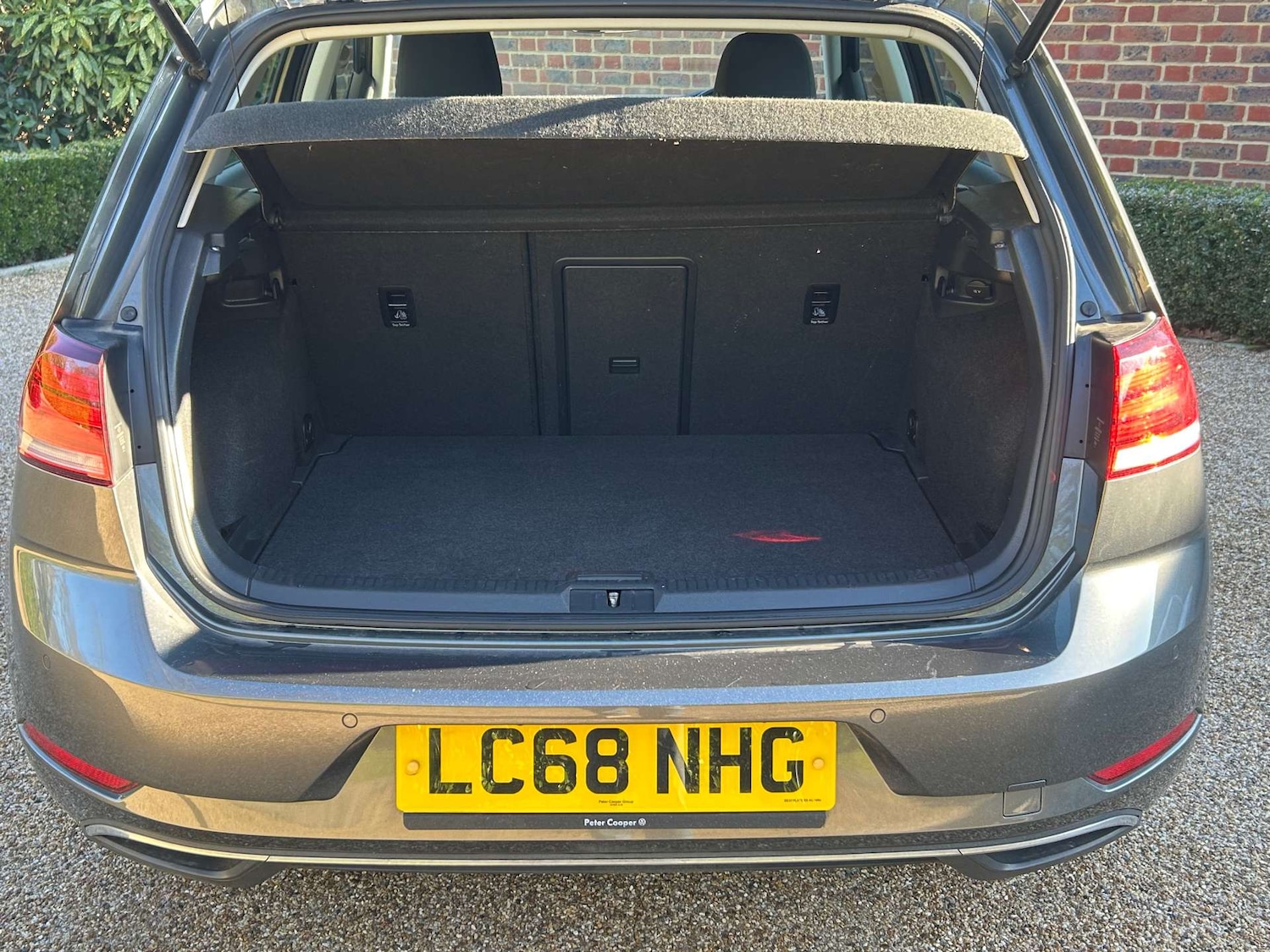 Used Volkswagen Golf 2018 for sale - 77086225: Photo 8