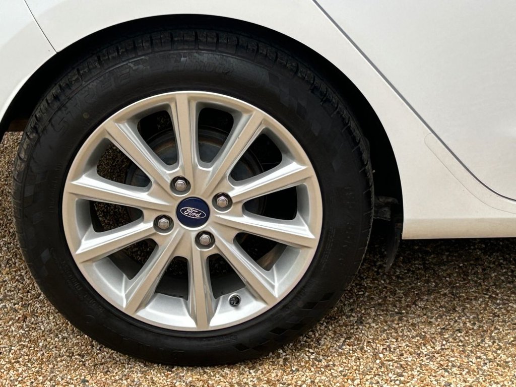 Used Ford Fiesta 2019 for sale - 76286198: Photo 16