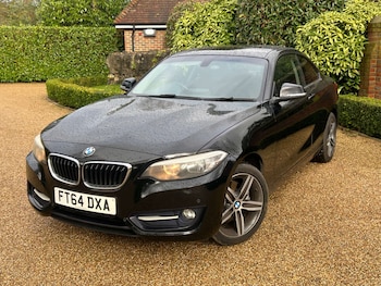 2014 - 220i Sport 2dr