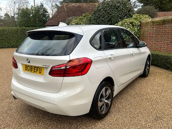 Used BMW 2 Series 2018 for sale - 77127327: Photo