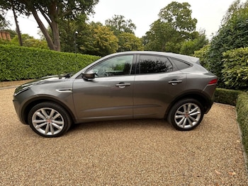Used Jaguar E-Pace 2019 for sale - 75573083: Photo