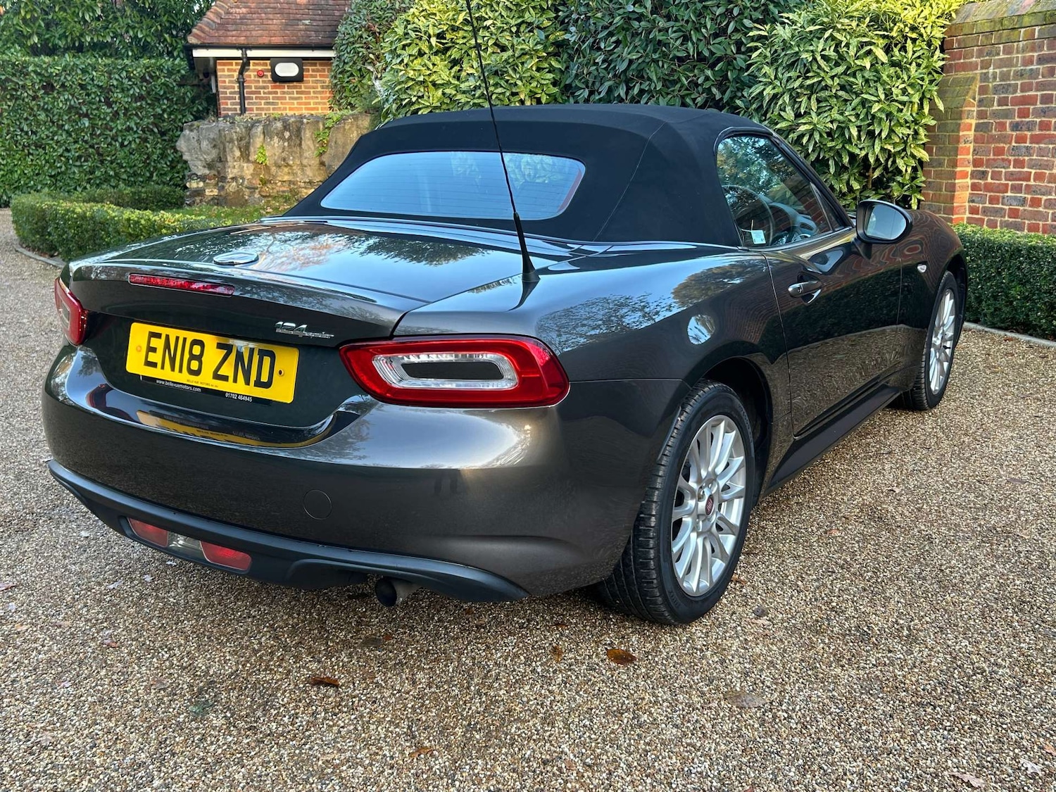 Used Fiat 124 Spider 2018 for sale - 77086209: Photo 4