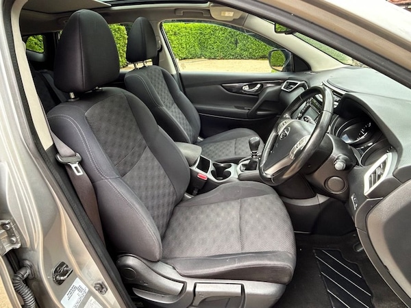 Used Nissan Qashqai 2015 for sale - 75128618: Photo 10