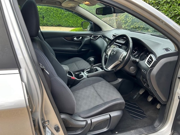 Used Nissan Qashqai 2015 for sale - 75128618: Photo 11