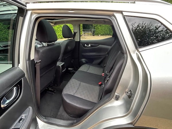 Used Nissan Qashqai 2015 for sale - 75128618: Photo 8