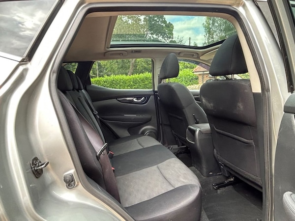Used Nissan Qashqai 2015 for sale - 75128618: Photo 9