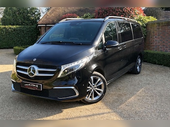 Used Mercedes-Benz V-Class 2020 for sale - 78443570: Photo