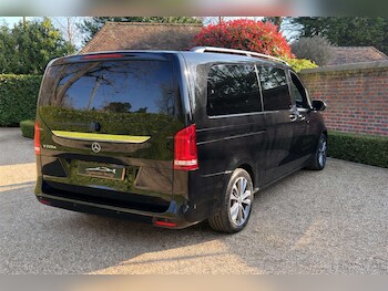 Used Mercedes-Benz V-Class 2020 for sale - 78443570: Photo