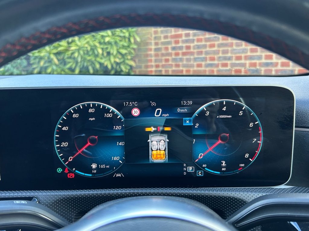 Used Mercedes-Benz A-Class 2018 for sale - 76563345: Photo 24