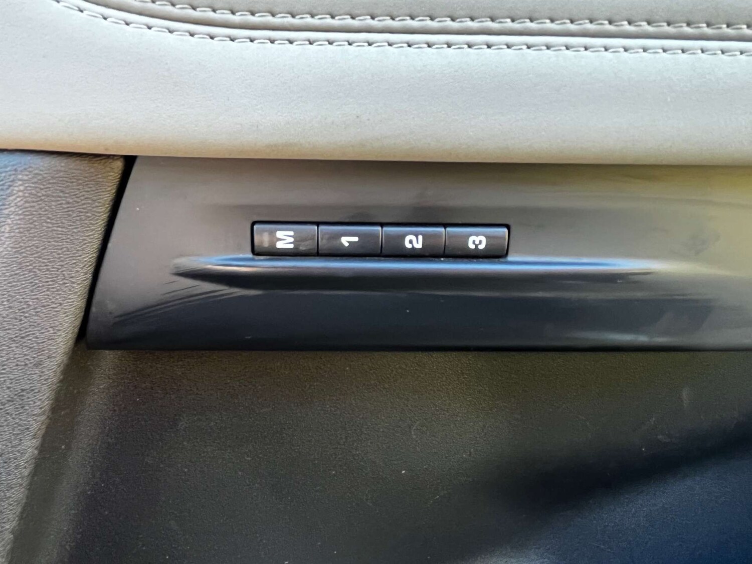 Used Land Rover Range Rover Evoque 2019 for sale - 77930577: Photo 10