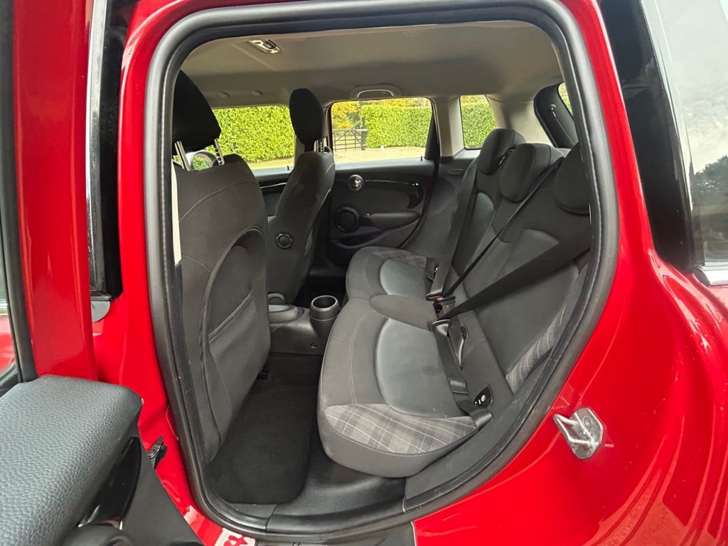 Used MINI Hatch 2016 for sale - 76350526: Photo 16