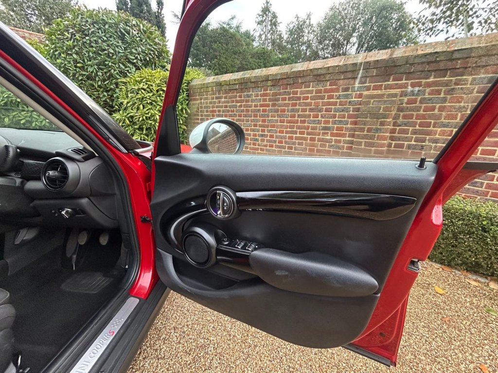 Used MINI Hatch 2016 for sale - 76350526: Photo 20