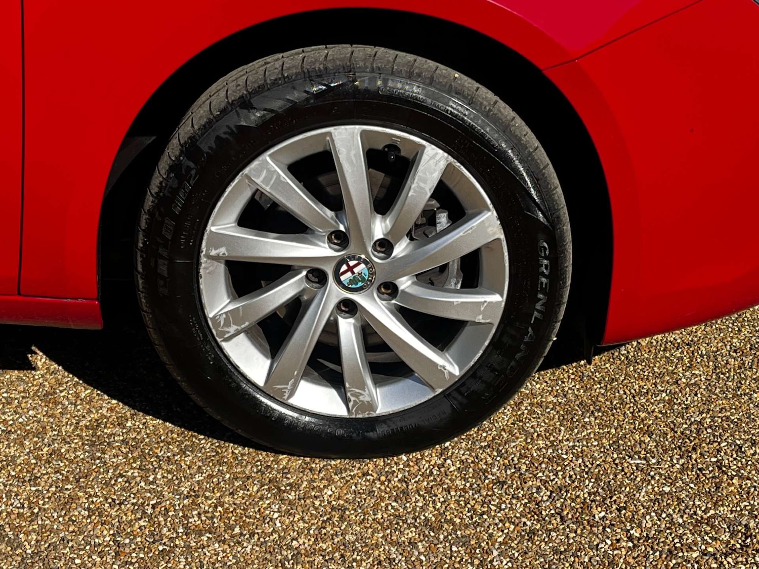 Used Alfa Romeo Giulietta 2016 for sale - 77523339: Photo 25