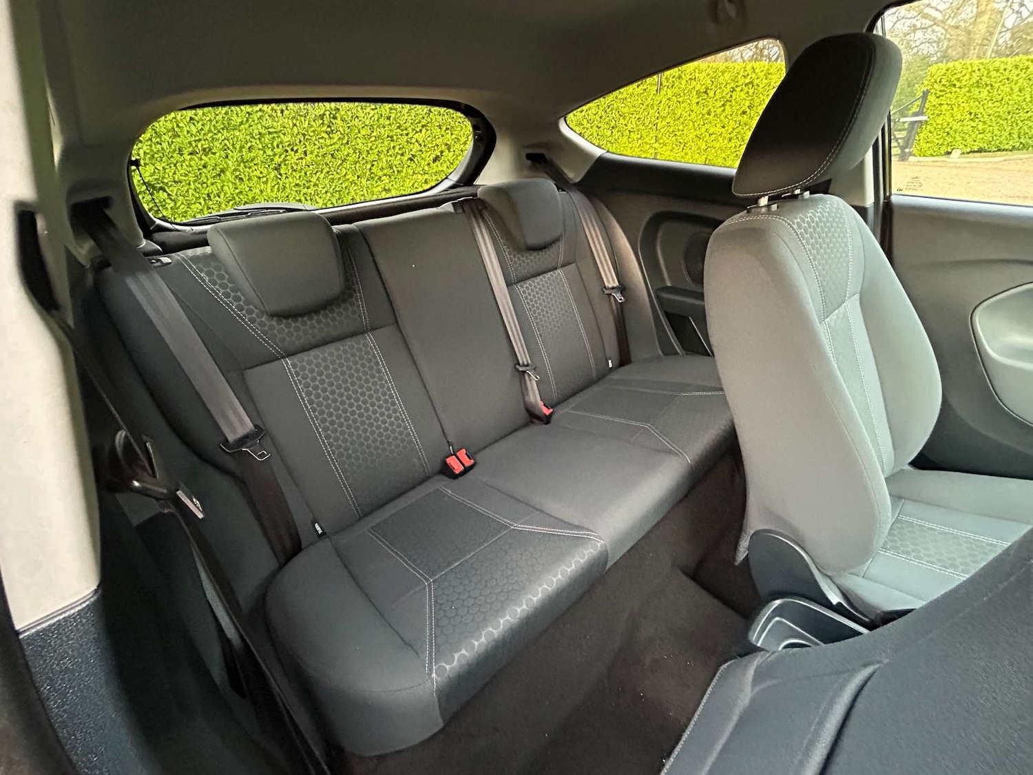 Used Ford Fiesta 2011 for sale - 77086226: Photo 12