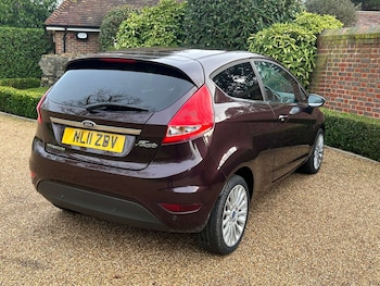 Used Ford Fiesta 2011 for sale - 77086226: Photo