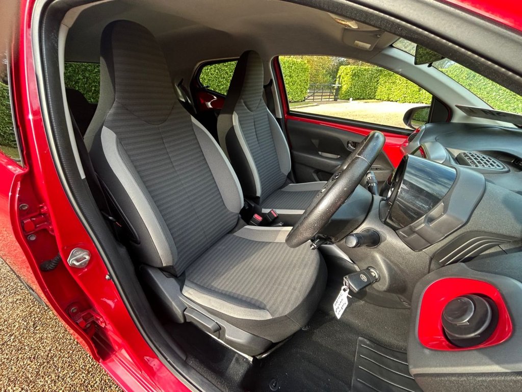 Used Toyota AYGO 2018 for sale - 76563356: Photo 8