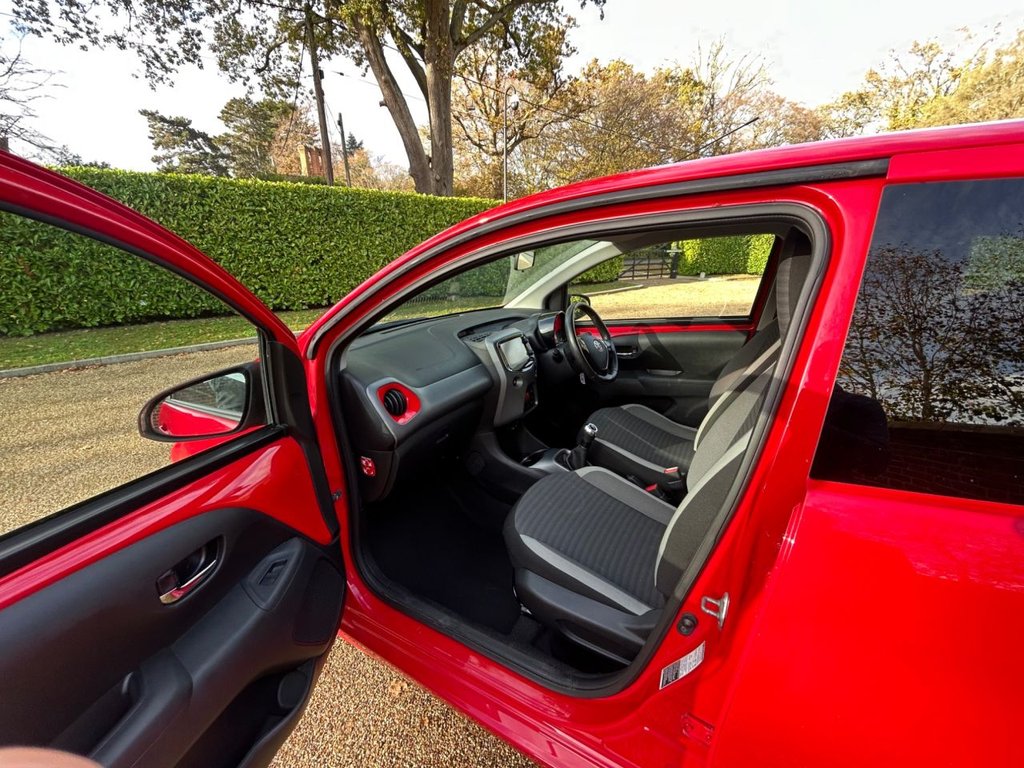 Used Toyota AYGO 2018 for sale - 76563356: Photo 9