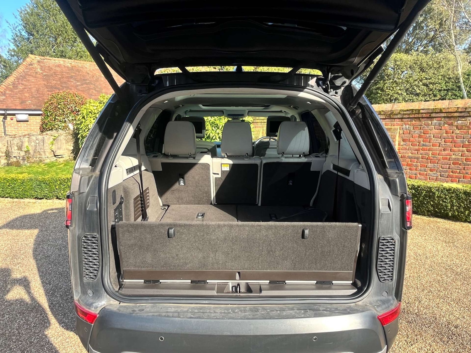 Used Land Rover Discovery 2017 for sale - 77667934: Photo 13