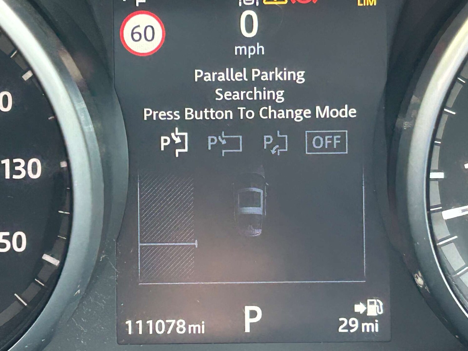 Used Land Rover Discovery 2017 for sale - 77667934: Photo 23