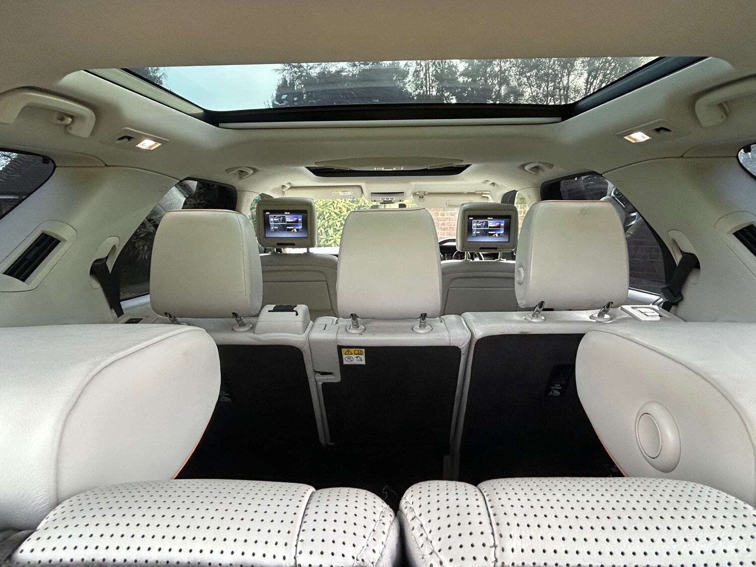 Used Land Rover Discovery 2017 for sale - 77667934: Photo 30