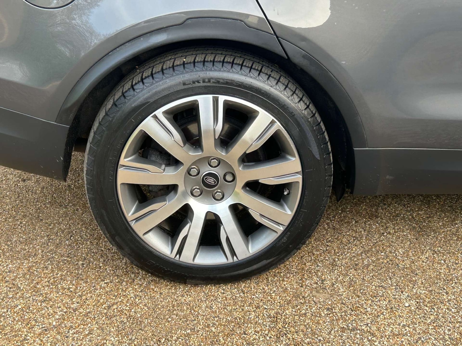 Used Land Rover Discovery 2017 for sale - 77667934: Photo 55