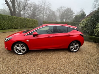 Used Vauxhall Astra 2017 for sale - 77129049: Photo