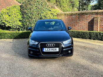 Used Audi A1 2011 for sale - 77649773: Photo